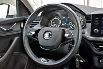 Skoda Scala Hatchback 1.0 TSI 110KM 2023 Škoda Scala Skoda Scala Bezwypadkowy / Salon, zdjęcie 15