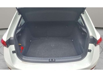 Skoda Scala Hatchback 1.0 TSI 115KM 2020 Skoda Scala Ambition 1.0TSI Ambition 1.0TSI Benzyna 115KM, zdjęcie 17