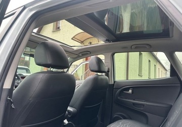 Kia Venga Mikrovan 1.4 DOHC CVVT 90KM 2015 Kia Venga 1.4 90KM Navi Climatronic Kamera KEY Bezwypadkowy Dla wymagajacy, zdjęcie 23