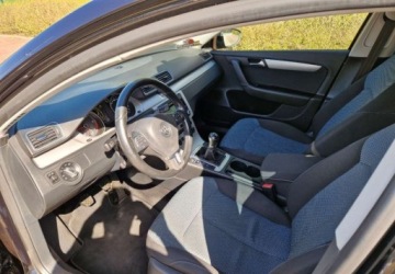 Volkswagen Passat B7 Variant 1.6 TDI CR DPF BlueMotion 105KM 2013 Volkswagen Passat Variant Volkswagen Passat Variant ver-variant-1-6-tdi-bl, zdjęcie 3