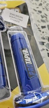 СИНИЙ ПРОТАПЕР ПОСТАВЛЯЕТ КРЕСТОВЫЕ ЗАХВАТКИ ДЛЯ СУПЕРМОТО