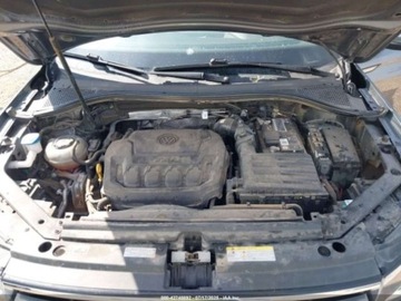 Volkswagen Tiguan II 2023 Volkswagen Tiguan Se, 2023r., 2.0L 2.0 Benzyna 184KM, zdjęcie 11