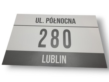 Tabliczka na elewację z numerem domu ODPORNA NA UV