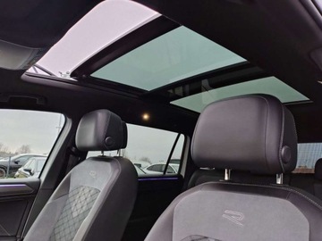 Volkswagen Tiguan Allspace SUV Facelifting 2.0 TSI 245KM 2022 Volkswagen Tiguan Allspace FV23 Panorama R-line ACC Virtual HK 4x4 ASO Mat, zdjęcie 24