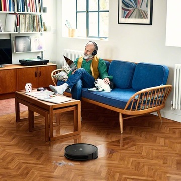 Robot sprzątający mopujący odkurzający iRobot Roomba Combo Essential