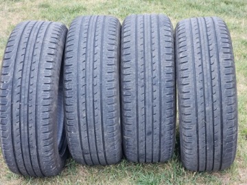 215/65R16 98V Goodyear efficient grip suv 4x4