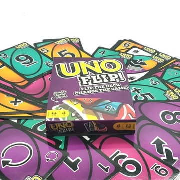 Семейная карточная игра UNO FLIP CARDS