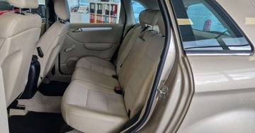 Mercedes Klasa B W245 170 116KM 2007 Mercedes-Benz Klasa B B170 Bezowy srodek Klimatyzacja 1.7 Benzyna 115KM, zdjęcie 8