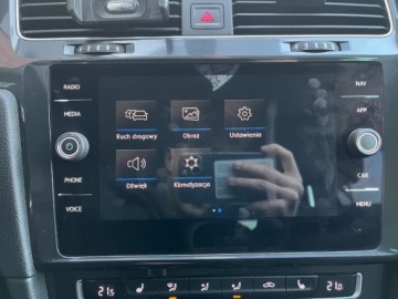 Volkswagen Golf VII Variant 2.0 TDI CR DPF BlueMotion Technology 150KM 2017 Volkswagen Golf 2.0 diesel 150 KM BEZWYPADKOWY 6 biegow zadbany zamia, zdjęcie 20