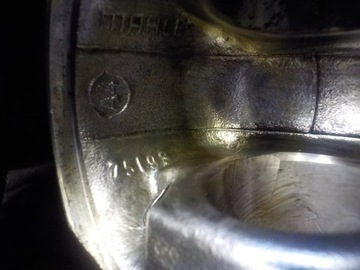 C5 III 5008 407 207 308 C3 C4 1.6 HDI 10R 109KM 9HZ PÍST 75198