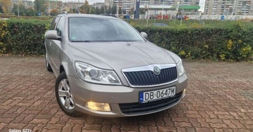 Skoda Octavia II Kombi 1.6 TDI CR DPF 105KM 2011 Skoda Octavia Wzorowa - Bezwyoadkowa - Nawigacja - Zarejestrowana 1.6, zdjęcie 1