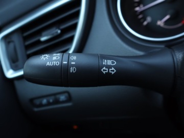 Nissan Qashqai II Crossover 1.2 DIG-T 115KM 2017 Nissan Qashqai 1.2 DIG-T, Salon Polska, Navi, zdjęcie 19