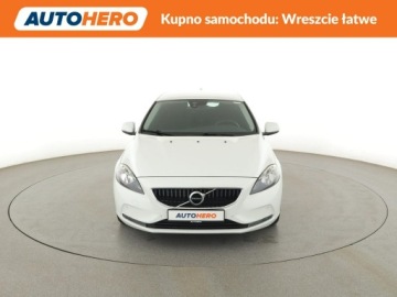 Volvo V40 II 2017 Volvo V40 navi PDC tempomat grzane fotele LED, zdjęcie 10