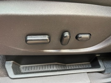 Ford Escape III 2019 Ford Escape 1.5 benzyna 184 KM automat 4 x 4 jak KUGA zarej w PL zadb, zdjęcie 18