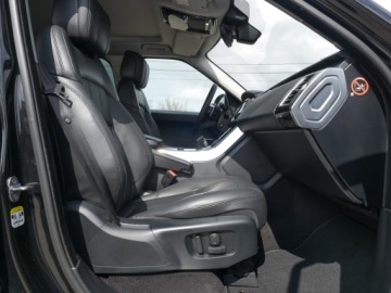 Land Rover Range Rover Sport II SUV Facelifting 3.0 L SDV6 306KM 2019 Range Rover Sport 3,0d 306 HSE Dociągi Wentyle Pixel ACC Pamięć Blis Winter, zdjęcie 17