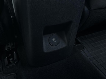 Kia Ceed III Hatchback Facelifting  1.5 T-GDI 160KM 2023 Kia Ceed 1.5T-GDI 160KM M DCT l CarPlay/Android Au, zdjęcie 33