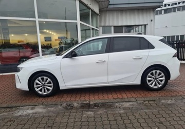 Opel 2022 Opel Astra Bogata wersja z najoszczedniejszym silnikiem benzynowym. 1.2, zdjęcie 3