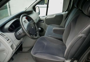 Renault Trafic II Kabina 2.0 dCi 115KM 2013 Renault Trafic Renault Trafic Passenger Expression 2.0 Diesel 114KM, zdjęcie 18