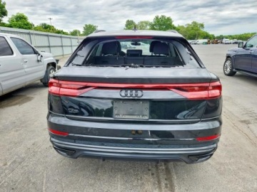 Audi Q8 2022 Audi Q8 Premium Plus S-Line 2022 3.0 Benzyna 335KM, zdjęcie 2