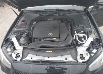Mercedes Klasa E W213 Limuzyna Facelifting 2.0 E300 258KM 2021 Mercedes-Benz Klasa E MERCEDES-BENZ E 350 2.0 Benzyna 259KM, zdjęcie 12