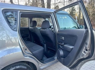 Kia Soul I Crossover 1.6 CRDI VGT 128KM 2011 Kia Soul Kia Soul 1.6 CRDI L 1.6 Diesel 128KM, zdjęcie 28