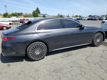 Mercedes Klasa E W214 2025 Mercedes-Benz Klasa E 350 2025 2.0l 2.0 Benzyna 255KM, zdjęcie 3