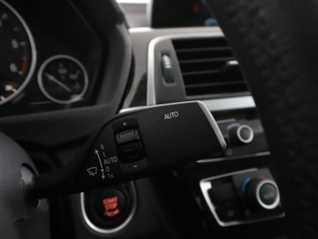 BMW Seria 3 F30-F31-F34 Limuzyna Facelifting 2.0 318d 150KM 2017 BMW 318 2.0d GT Luxury Line Panorama Navi Tempomat, zdjęcie 31