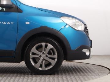 Dacia Lodgy Minivan TCe  115KM 2015 Dacia Lodgy 1.2 TCe, 7 miejsc, Navi, Klima, zdjęcie 13