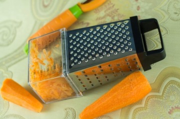 4-страничный кухонный запуск с контейнером