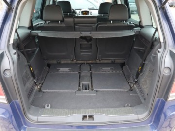Opel Zafira B 1.9 CDTI ECOTEC 100KM 2007 Opel Zafira 1.9 CDTI, 7 miejsc, HAK, Klima,ALU, zdjęcie 17