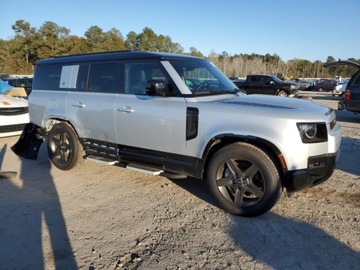 Land Rover Defender IV (L663) 2024 Land Rover Defender 130 X-Dynamic Se 2024 3.0l 3.0 Benzyna 395KM, zdjęcie 4