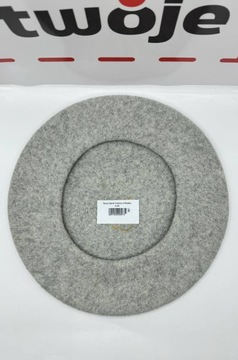 Beret wełniany