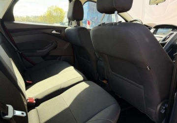 Ford Focus III Sedan Facelifting 1.5 EcoBoost 150KM 2017 Ford Focus 1.5 EcoBoost 150KM MT6 SYNC Edition Salon PL ASO 1.5 Benzyna, zdjęcie 23