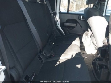 Jeep Gladiator 2021 Jeep Gladiator Willys 2021 3.6l 3.6 Benzyna 285KM, zdjęcie 11