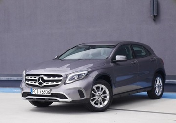 Mercedes GLA I Off-roader 1.6 180 122KM 2017 Mercedes-Benz GLA LIFT 180 Benzyna 122HP Automat Kamera II.wlasciciel GWAR, zdjęcie 1