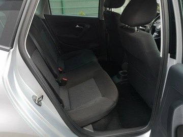 Volkswagen Polo V Hatchback 5d 1.4 85KM 2011 Volkswagen Polo 1.4 MPI 86KM # Klimatronic #, zdjęcie 17