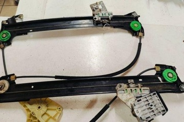 ZVEDÁK OKNO LEVÝCH PŘEDNÍCH DVEŘE CITROEN C6 (TD_) 9650386580 2.7L