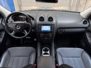 Mercedes Klasa M W164 Off-roader 3.0 V6 (320 CDI) 224KM 2008 Mercedes-Benz ML polski salon niski przebieg bogata opcja wyposazenia bezw, zdjęcie 10