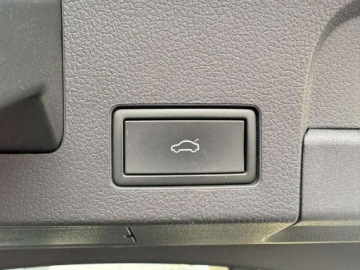 Volkswagen Arteon Fastback Facelifting 2.0 TSI 190KM 2022 Volkswagen Arteon 2.0 Benzyna 190KM, zdjęcie 29