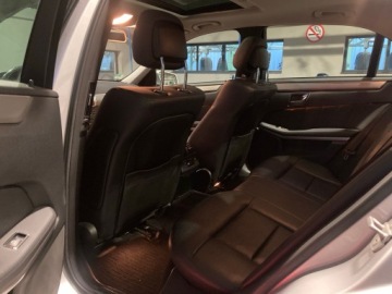 Mercedes Klasa E W212 Limuzyna 350 CDI BlueEFFICIENCY 231KM 2009 Mercedes W212 E350 CDI Bluetec 7G 2009r Bogate wyposażenie!, zdjęcie 8