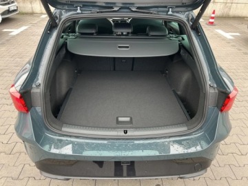 Cupra Leon II Sportstourer Facelifting 1.5 eTSI MHEV 150KM 2025 Cupra Leon Sportstourer 1.5 eTSI mHEV 150 KM DSG, zdjęcie 29
