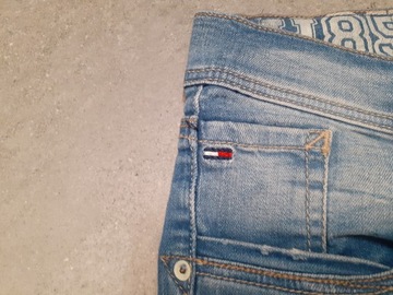 HILFIGER DENIM-SPODNIE 29/34 K4