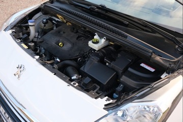 Peugeot 5008 I Minivan Facelifting 2.0 HDi 150KM 2015 Peugeot 5008 FL 2.0 HDi-150KM Allure nawigacja panorama zarejestrowany PL, zdjęcie 34