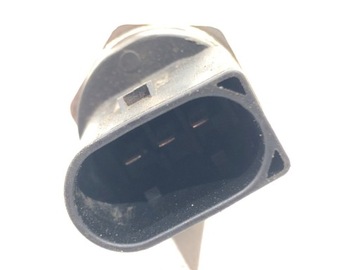 SENZOR TLAKU PALIVA MERCEDES W164 0061536528 4.0 306KM 05-12