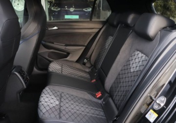 Volkswagen Golf VIII 2026 Volkswagen Golf LED Matrix, Climatronic, pakiet zimowy, dostepny od reki, zdjęcie 12