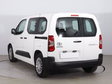 Toyota Proace City Furgon Standard 1.5 D-4D 102KM 2021 Toyota ProAce City Verso 1.5 D-4D, Salon Polska, zdjęcie 3