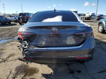 Alfa Romeo Giulia II Sedan Facelifting 2023 2.0 GME Turbo 280KM 2024 Alfa Romeo Giulia Ti 2024 2.0 Benzyna 280KM, zdjęcie 2