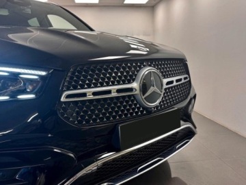 Mercedes GLE V167 SUV Facelifting 3.0 450d 367KM 2026 MERCEDES-BENZ GLE 450 d 4-Matic AMG Line 3.0 (367KM) 2026, zdjęcie 11