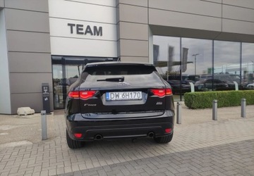 Jaguar F-Pace SUV 3.0 V6 340KM 2016 Jaguar F-Pace 3.0 SC V6 340KM AWD Portfolio 3.0 Benzyna 340KM, zdjęcie 9