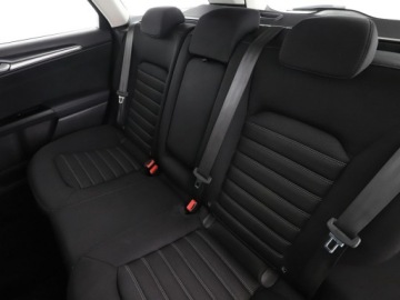 Ford Mondeo V Kombi 1.5 EcoBoost 165KM 2018 Ford Mondeo navi kamera tempomat grzane fotele, zdjęcie 16
